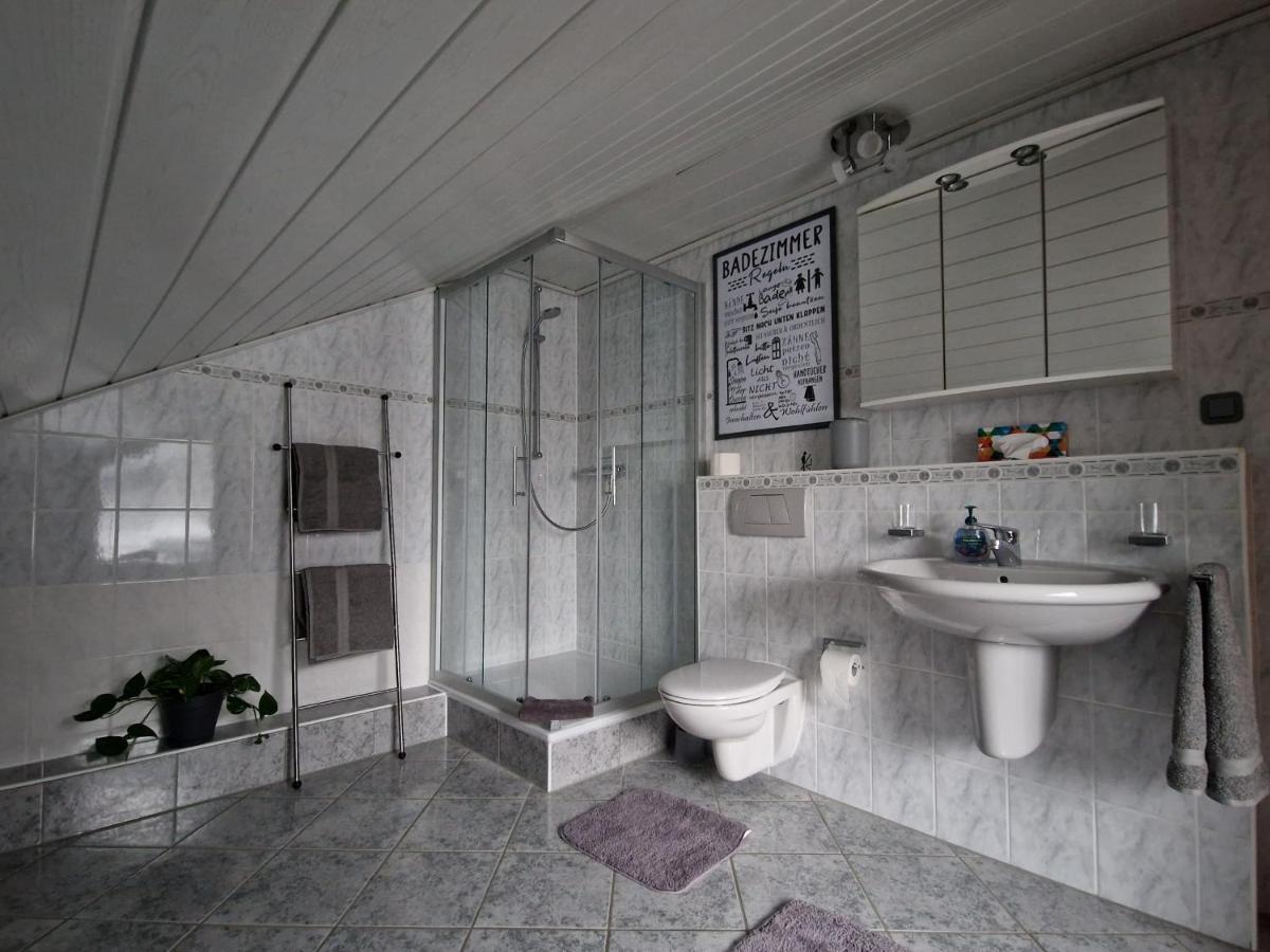 Ferienwohnung Arnsberger Wald Mohnesee Bagian luar foto